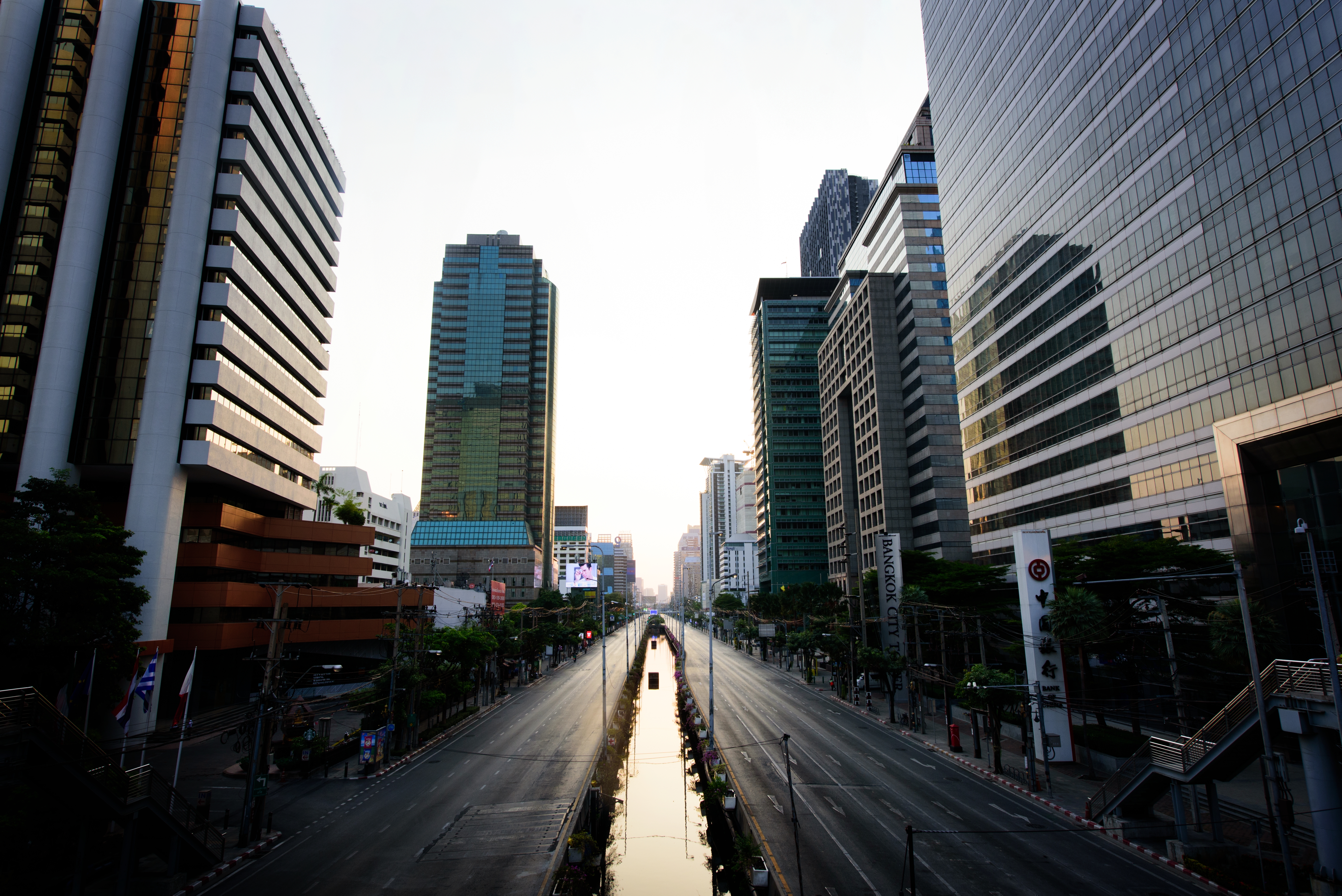 Covid 19 Bangkok And Its People A Photo Essay By Amphon Chansirisri Heinrich Boll Foundation Southeast Asia Regional Office