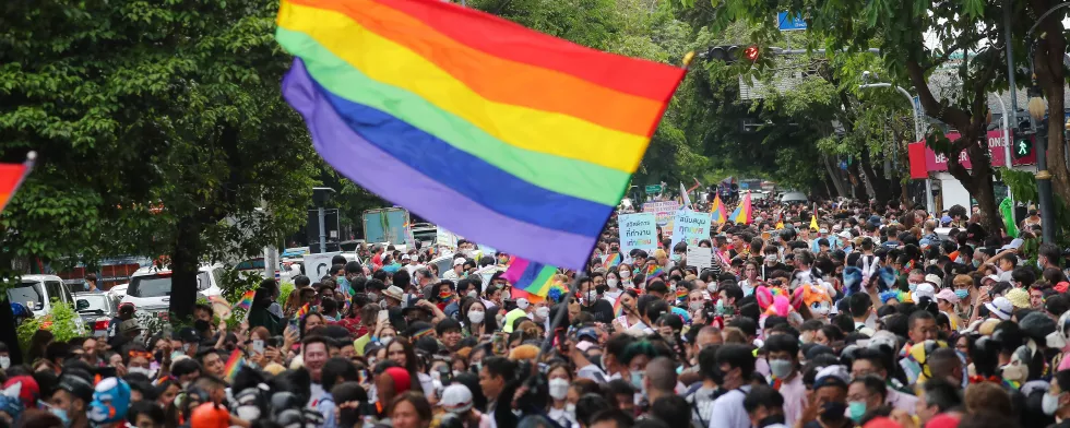 Ukraine LGBTQ pride parade celebrated in Poland