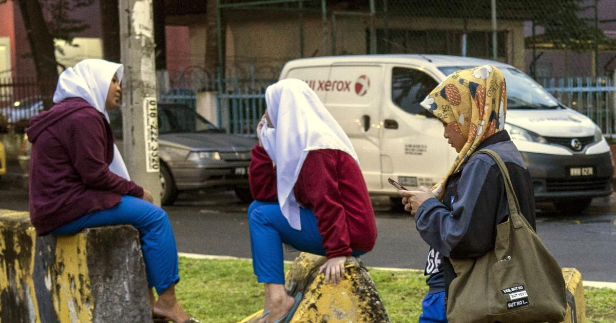 Labouring Situations And Protection Among Foreign Workers In Malaysia Heinrich Boll Foundation Southeast Asia Regional Office