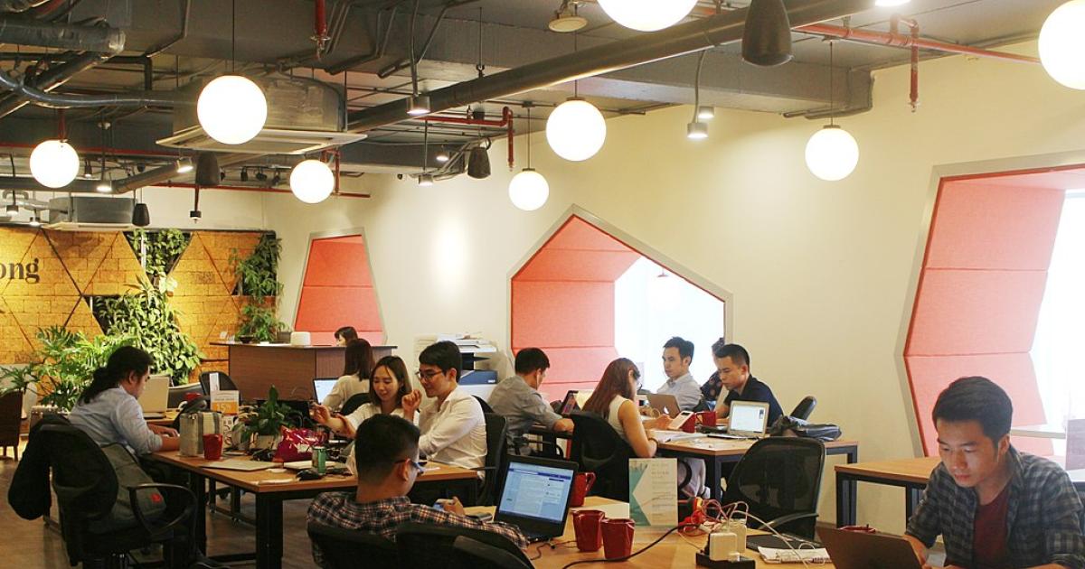 Sharing Space in the Digital Era: Coworking and Coliving in the New ...
