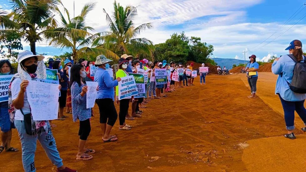 Community protest against mining in Philippines