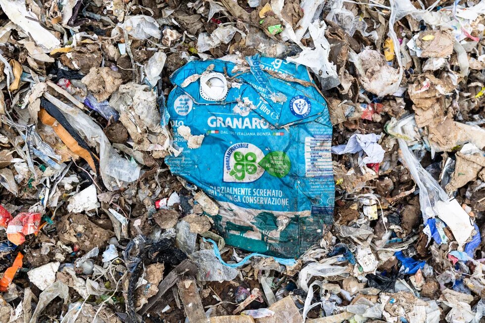 Plastic waste Indonesia 05