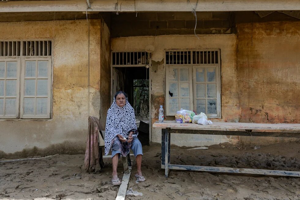 03 Indonesia floods 2025