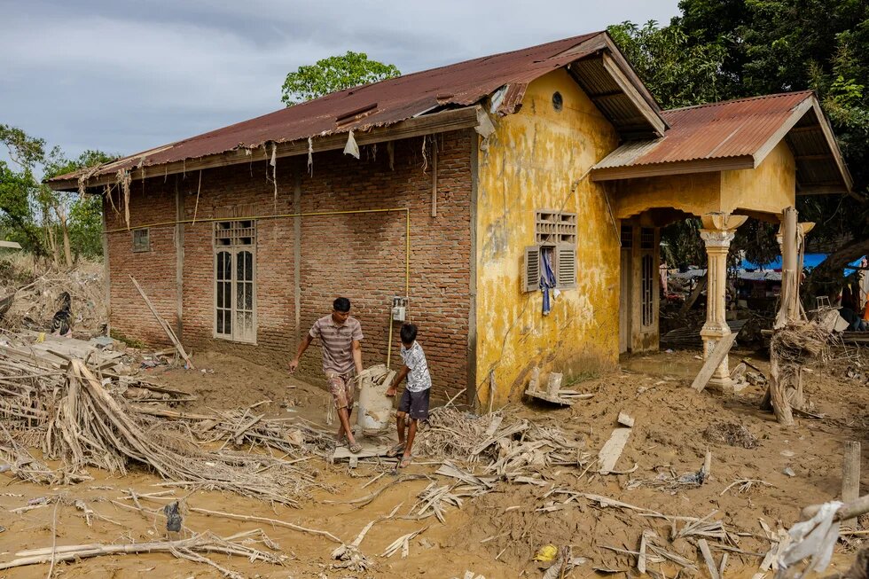 06 Indonesia floods 2025